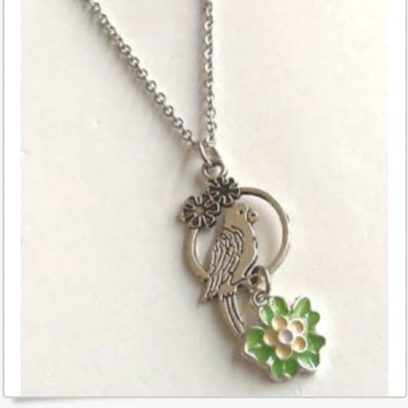 Vintage Parrot Necklace 20" Stainless Steel Chain Silver Tone Island Flowers - Picture 8 of 12